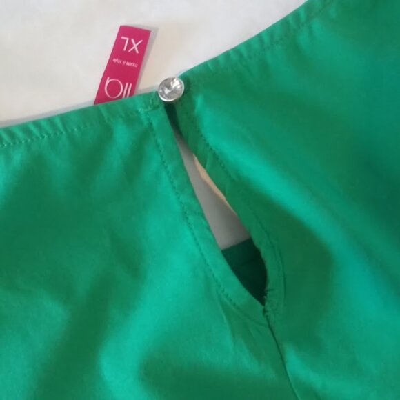 Lia women's XL green rhinestone short sleeve top - Picture 13 of 16